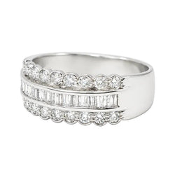 Bague Bandeau en or blanc et diamants - Castafiore