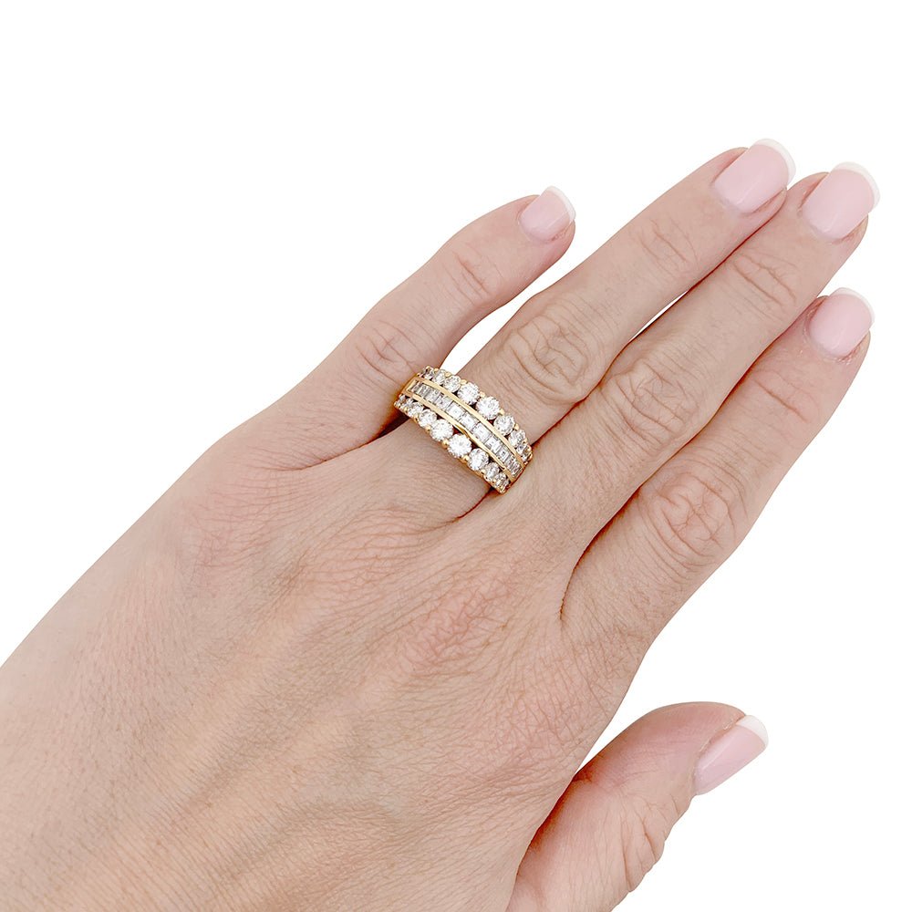 Bague Bandeau en or jaune et diamants - Castafiore