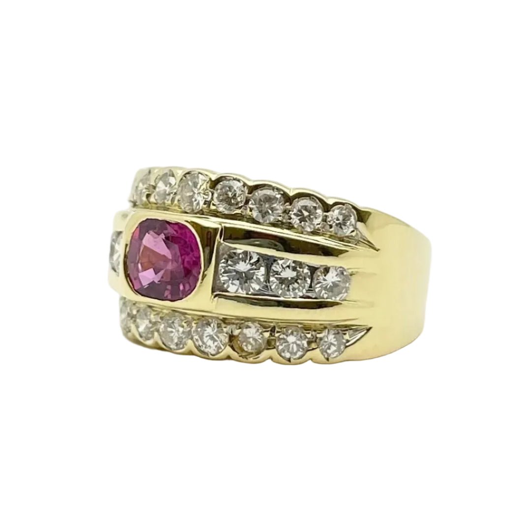 Bague Bandeau en or jaune, rubis et diamants - Castafiore