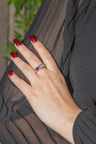 Bague Bandeau en Platine, Diamant et Rubis - Castafiore