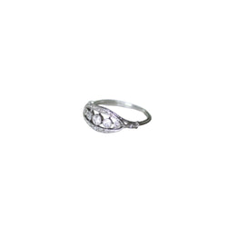 Bague Bandeau en platine et diamants - Castafiore