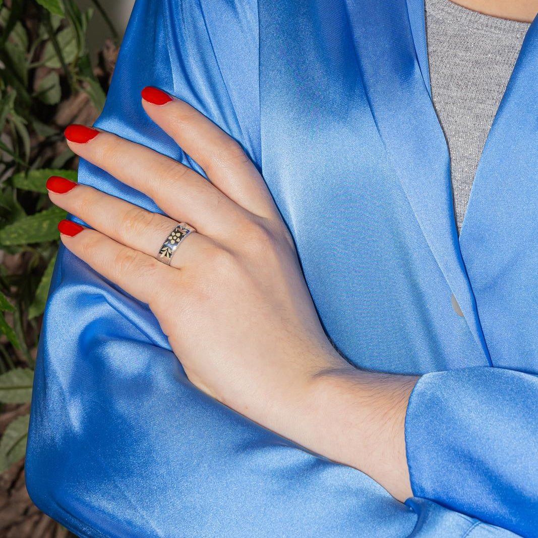 Bague Bandeau GUCCI "Blossom" en or blanc - Castafiore