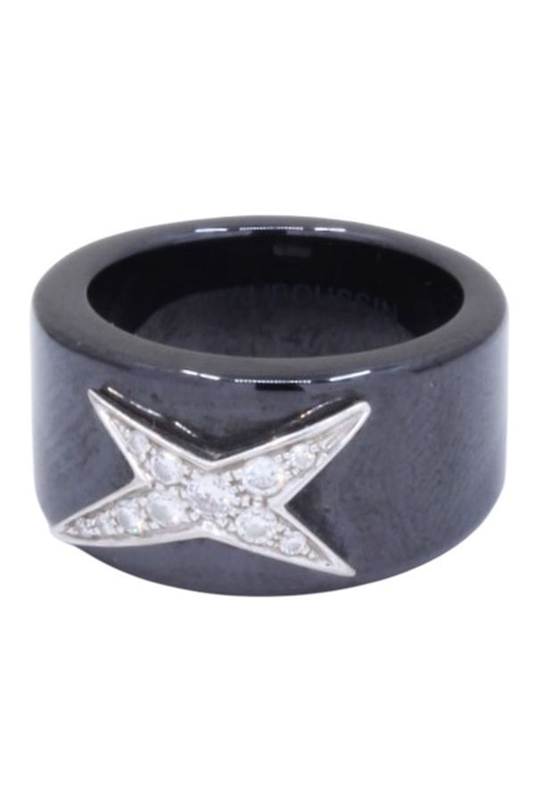 Bague Bandeau MAUBOUSSIN "Étoile du démon" en céramique, or blanc et diamants - Castafiore