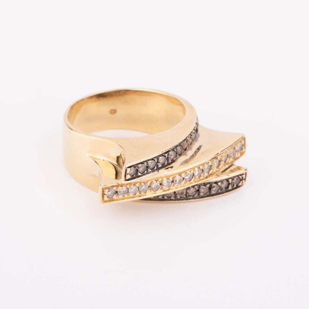 Bague bandeau or jaune et diamant cognacs - Castafiore