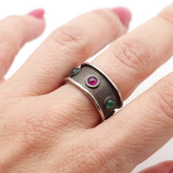 Bague bandeau rubis émeraudes en argent - Castafiore