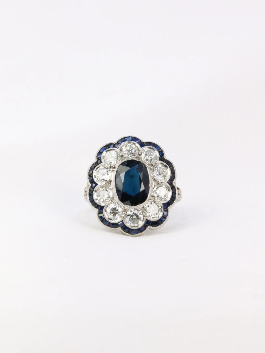 Bague Belle Epoque en platine, saphir et diamants - Castafiore