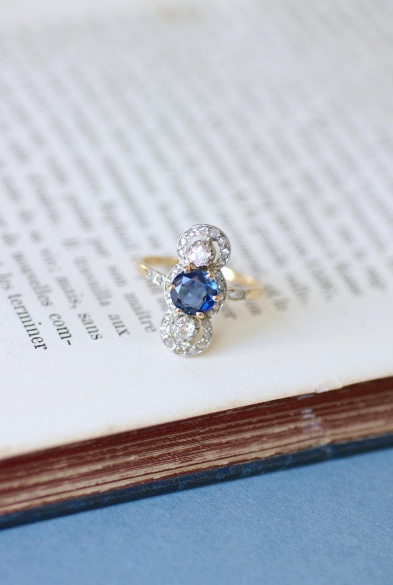 Bague Belle Epoque Saphir 1,18 Cts et Diamants - Castafiore