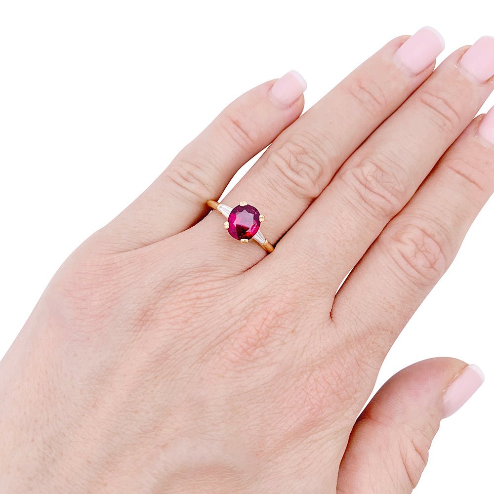 Bague BOUCHERON en or jaune, rubis et diamant - Castafiore