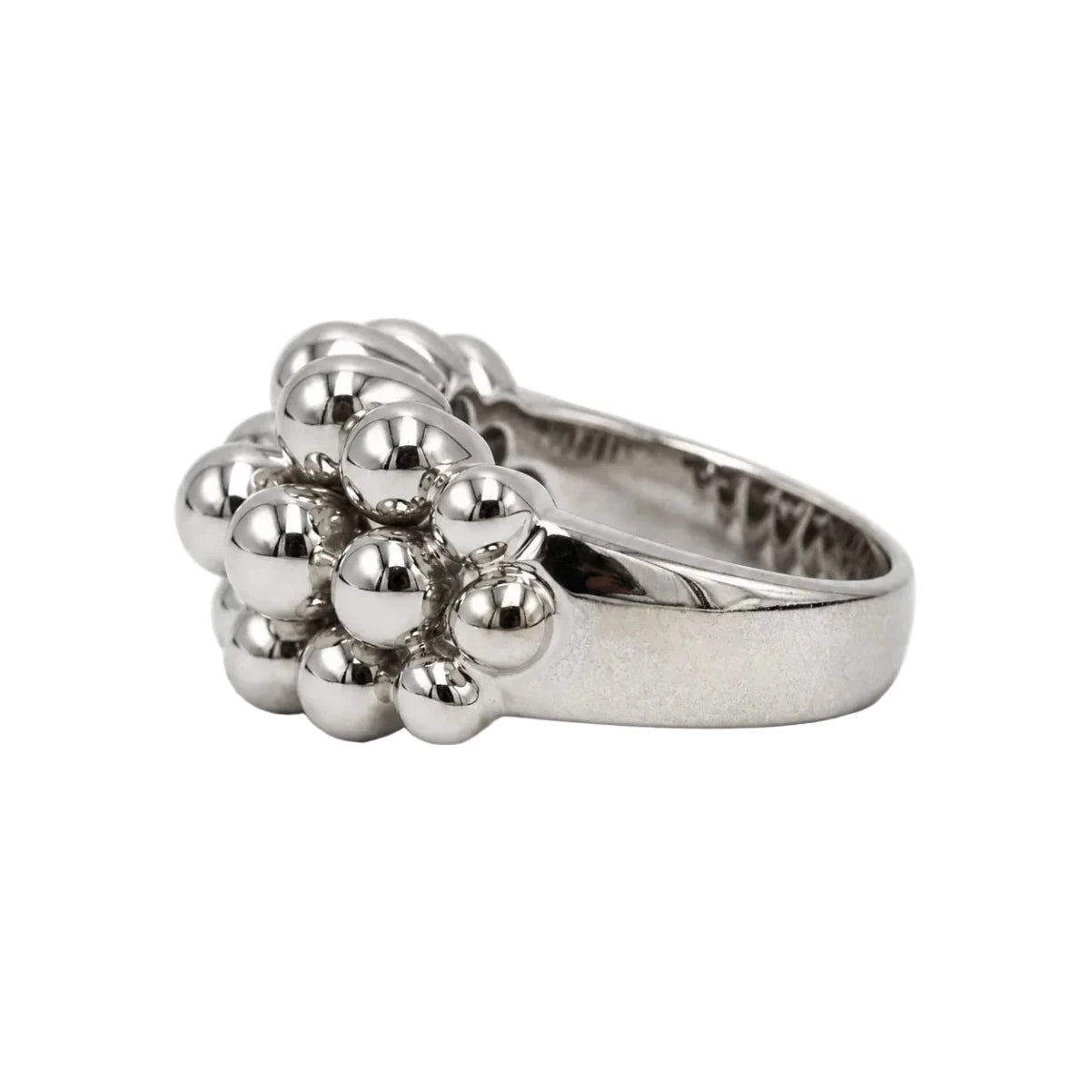 Bague BOUCHERON "Grains de raisin" en or blanc - Castafiore