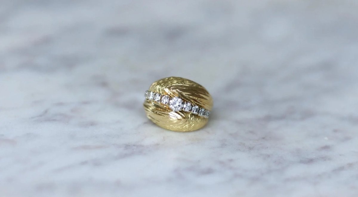 Bague Boule Diamants sur Or jaune années 60 - Castafiore