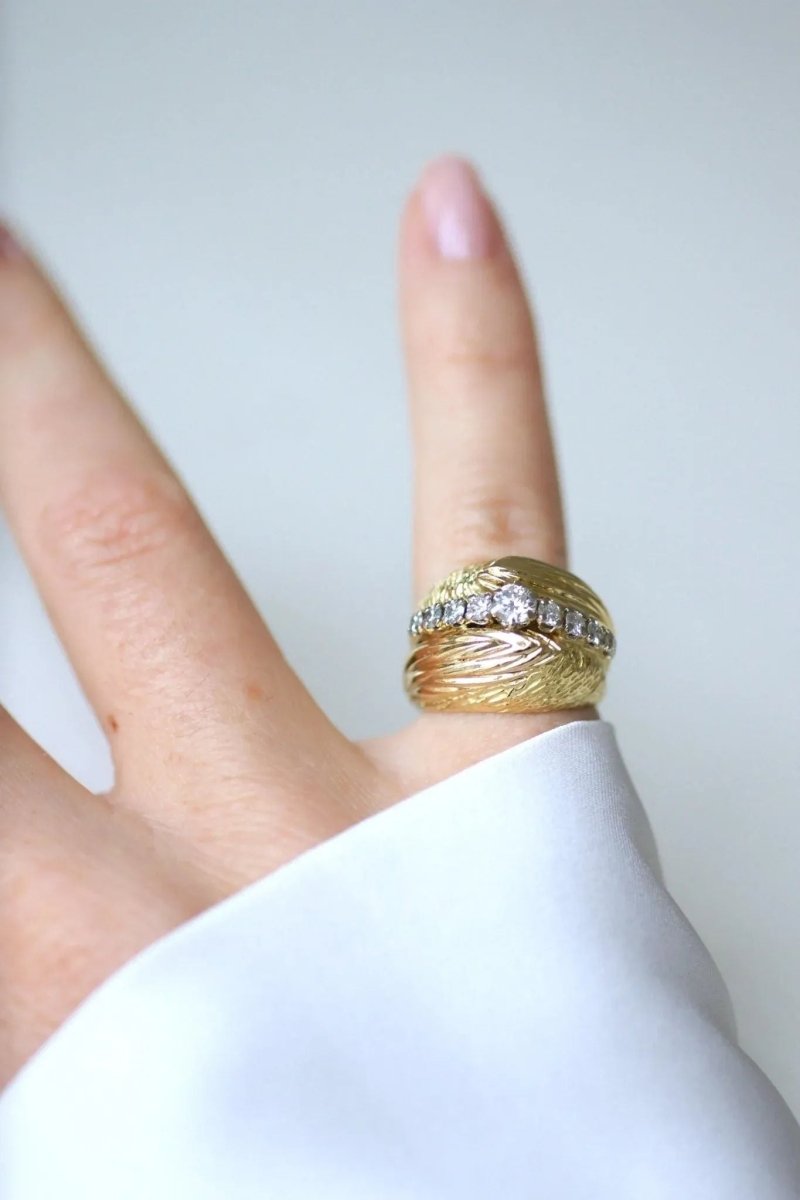 Bague Boule Diamants sur Or jaune années 60 - Castafiore