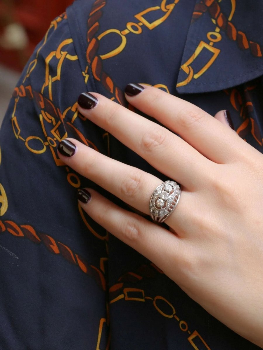 Bague boule vintage en or, platine et diamants - Castafiore
