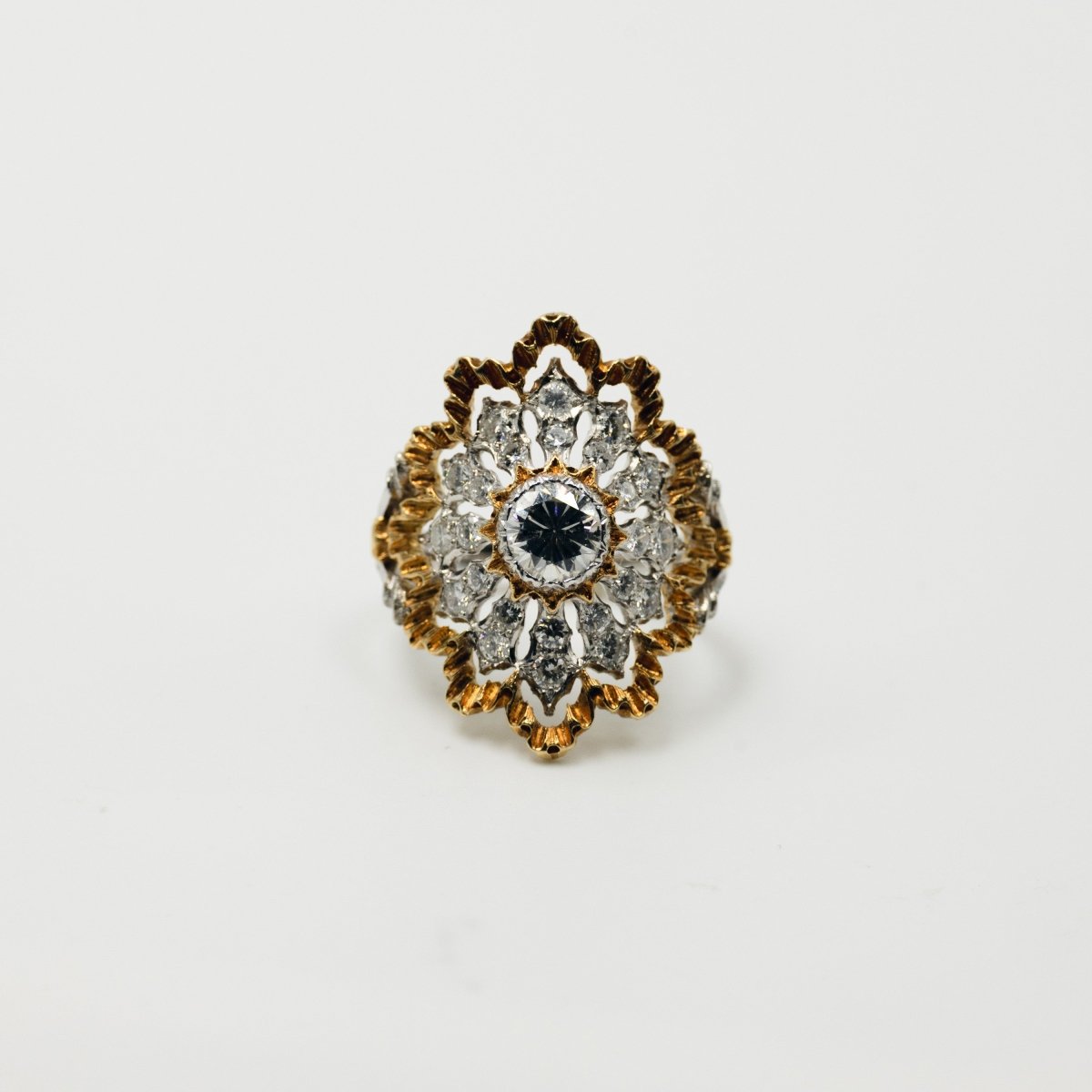 Bague BUCCELLATI en or - Castafiore