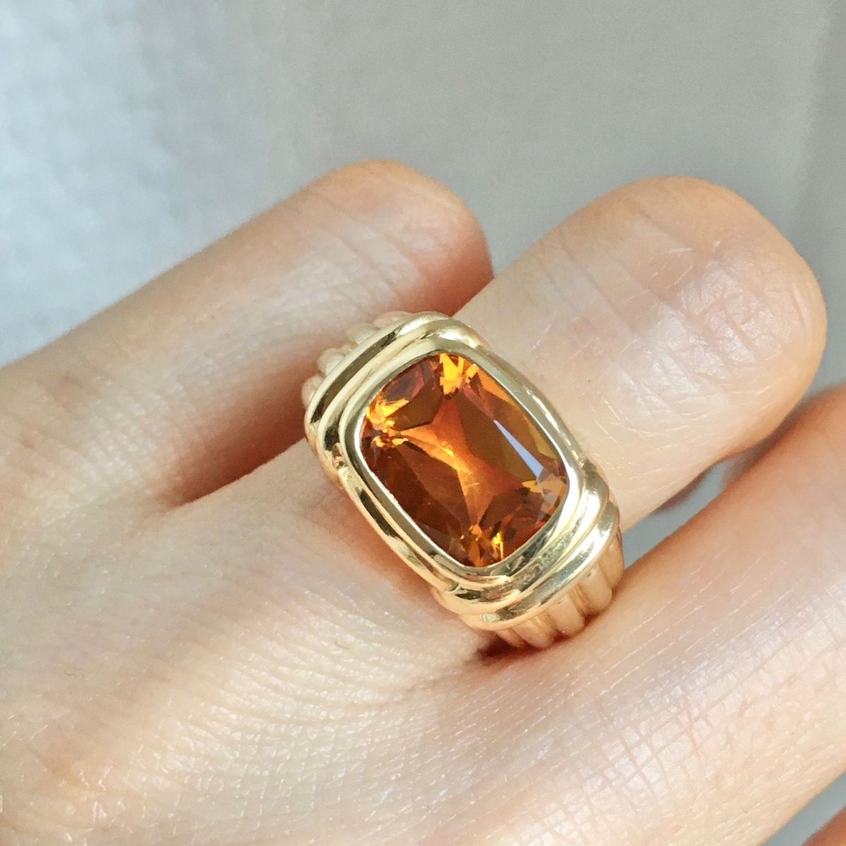 Bague BULGARI en or jaune et citrine - Castafiore