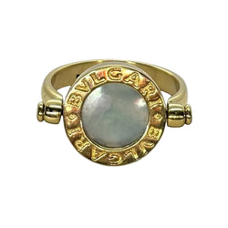 Bague BULGARI Réversible en or jaune nacre et onyx - Castafiore