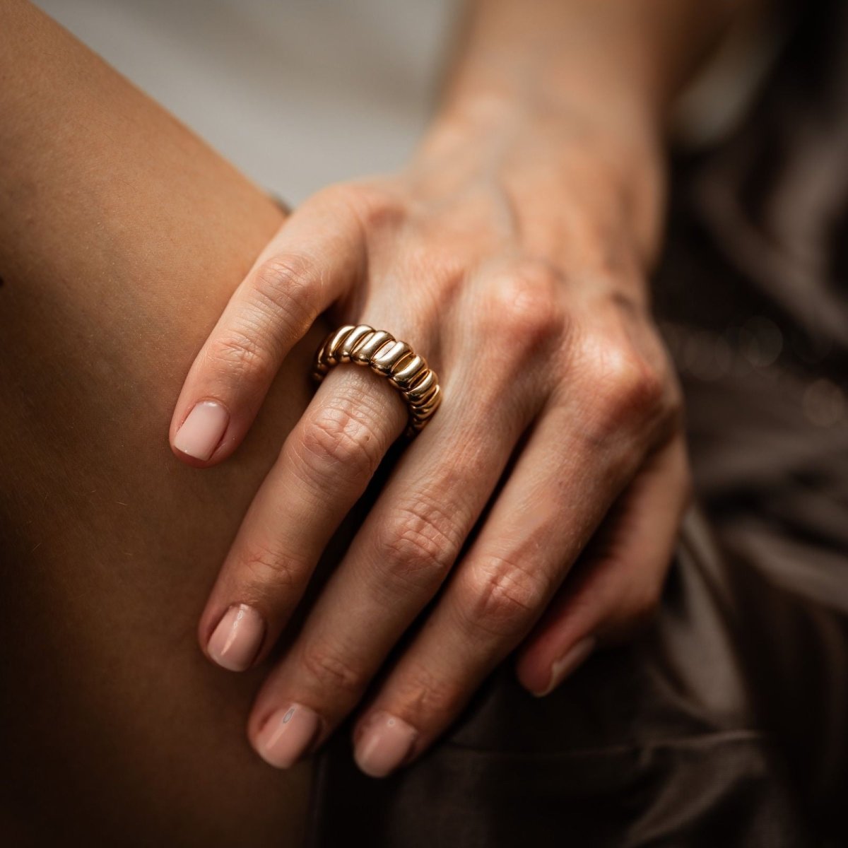 Bague BULGARI Tubogas en or jaune - Castafiore