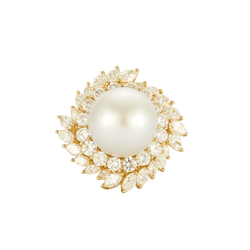Bague CARL BUCHERER Cocktail en or jaune perle des Mers du Sud et diamants - Castafiore