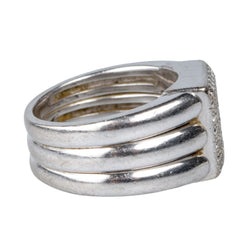 Bague carré de la maison Chopard, en or blanc 18 carats, ornée de 45 diamants - Castafiore