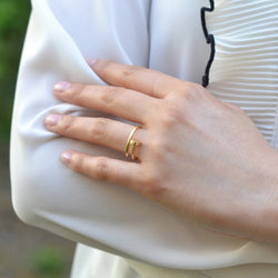 Bague CARTIER "Clou" en or jaune - Castafiore