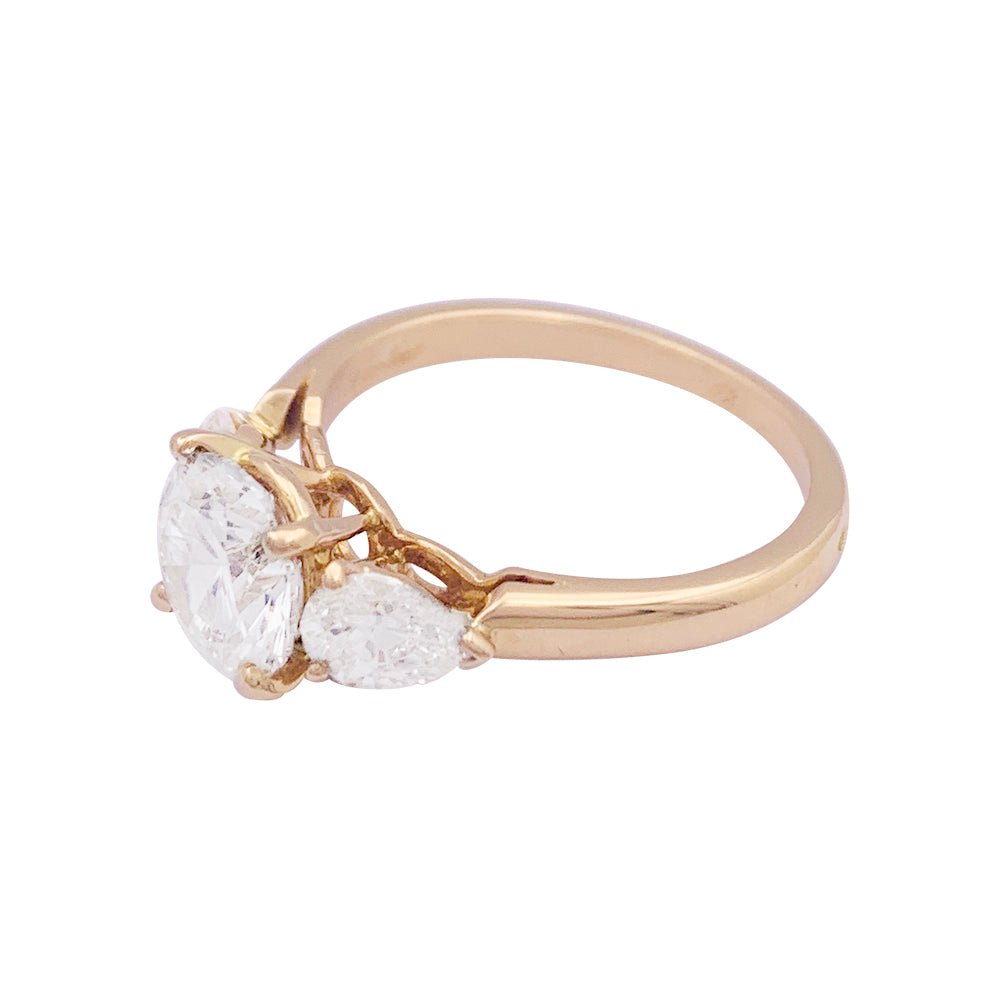 Bague CARTIER en or jaune et diamants - Castafiore