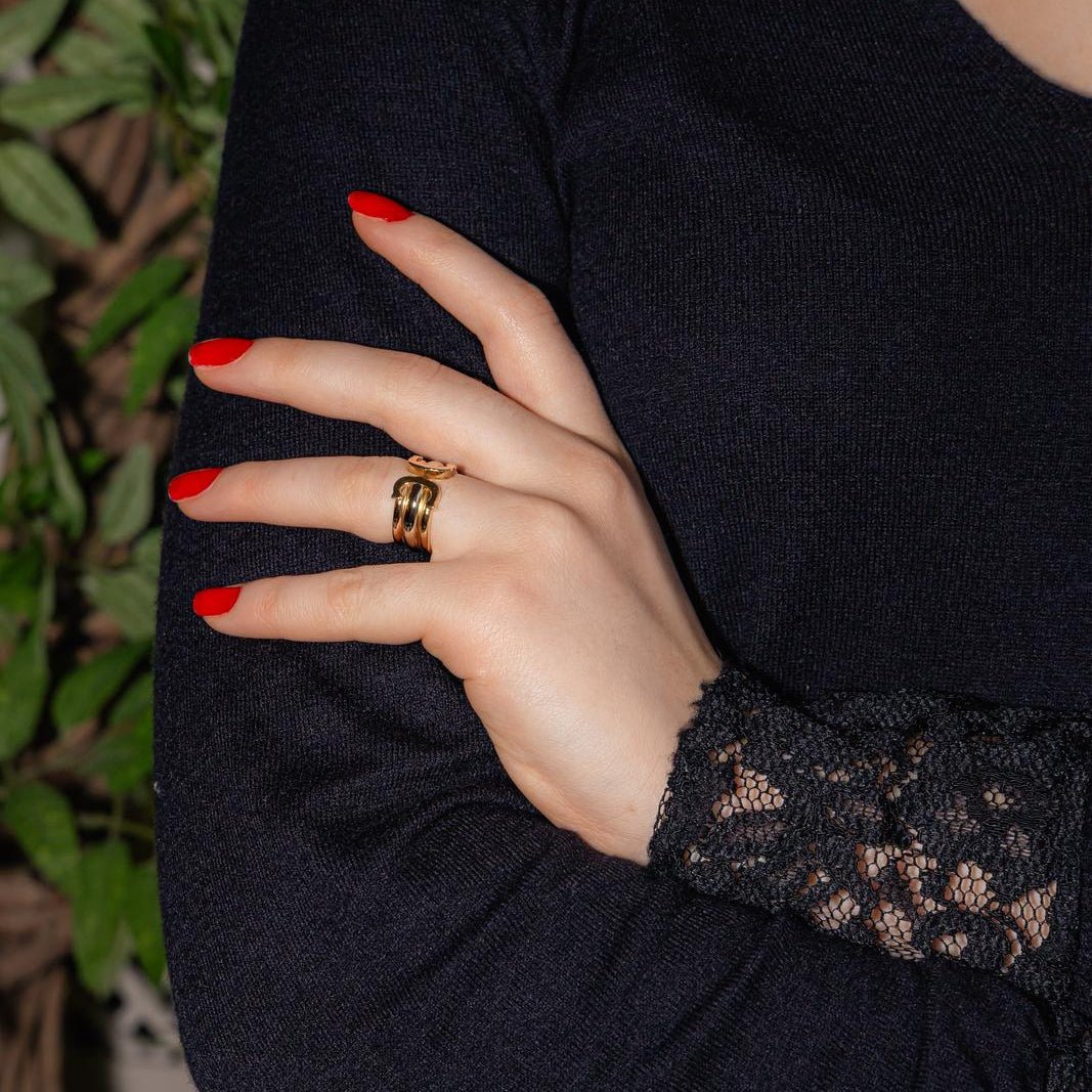 Bague CARTIER "Large" en or jaune, or blanc et or rose - Castafiore