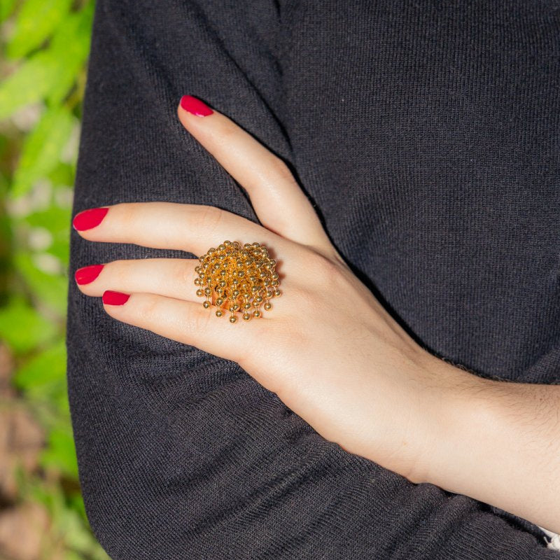 Bague CARTIER modèle "perruque" en or jaune - Castafiore