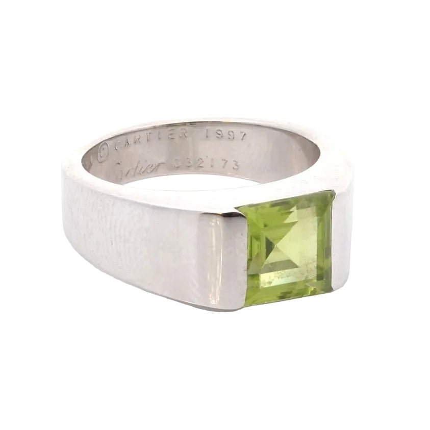 Bague CARTIER "Tank" en or blanc et péridot - Castafiore