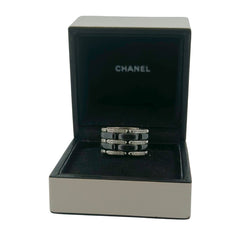 Bague CHANEL Ultra en or blanc céramique et diamants - Castafiore