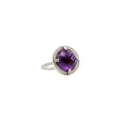 Bague CHAUMET "Attrape moi si tu m'aimes", "Galet" en or blanc, améthyste et diamants - Castafiore