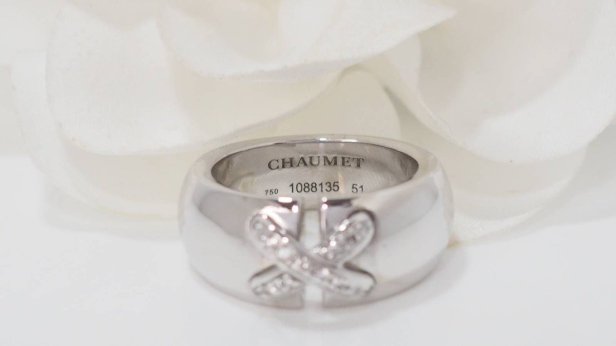 Bague Chaumet double Liens en or blanc et diamants - Castafiore