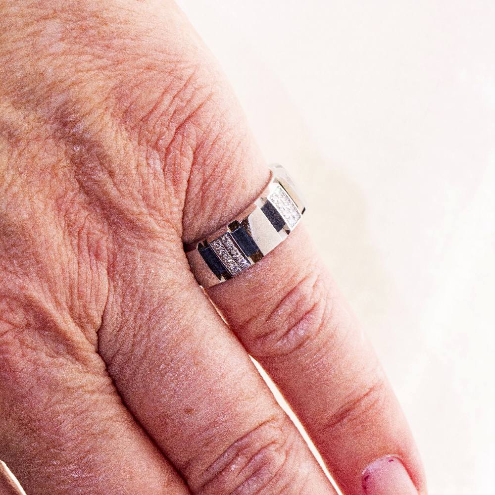 Bague CHAUMET en or blanc - Castafiore