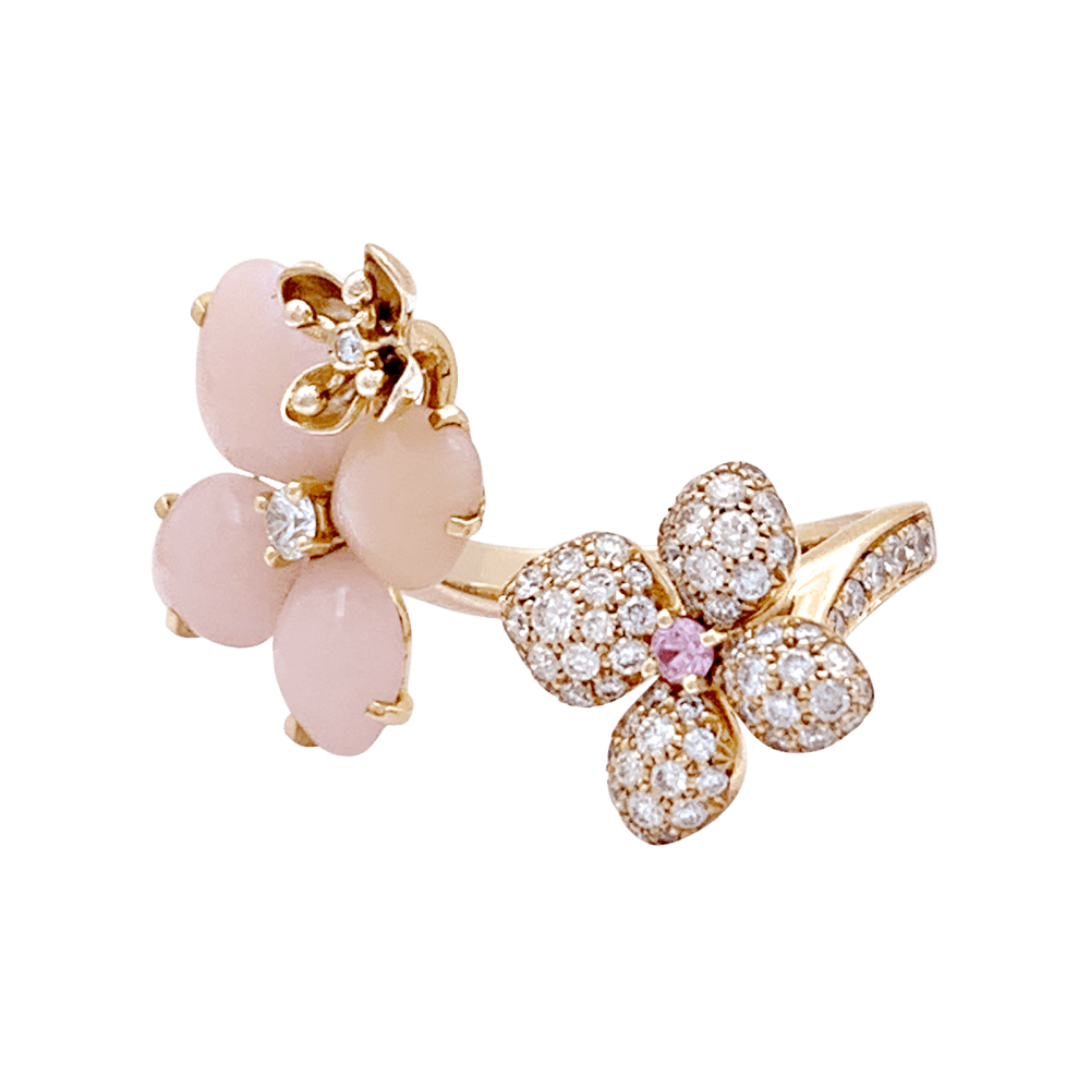 Bague CHAUMET Hortensia Aube rosée en or rose diamants saphir rose opales roses - Castafiore