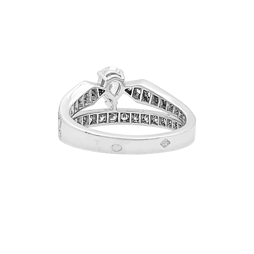 Bague CHAUMET "Joséphine Diadème" en or blanc et diamants - Castafiore
