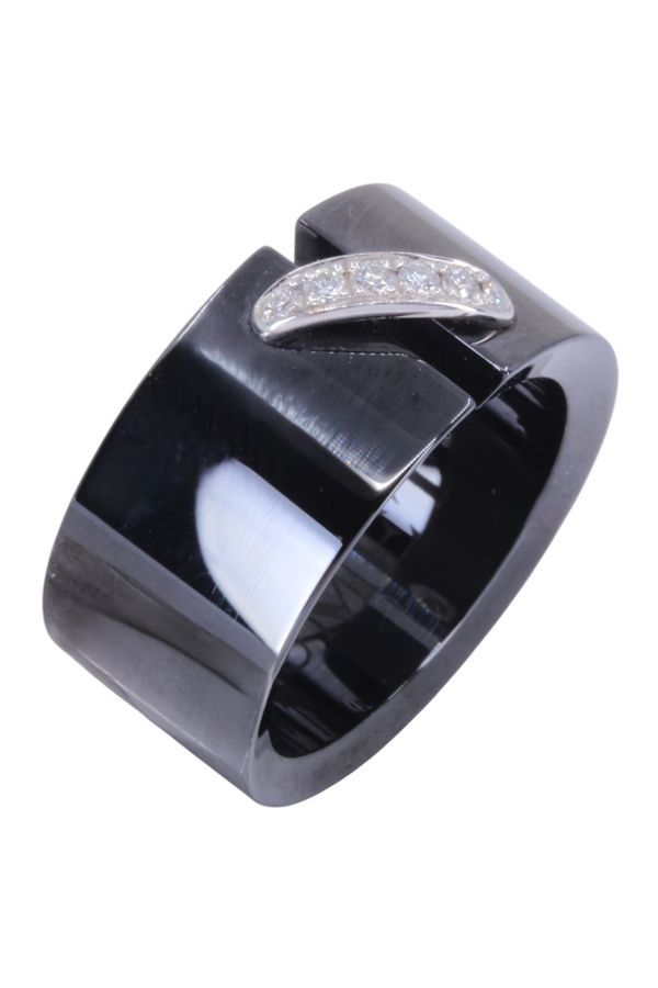 Bague CHAUMET, "Lien" en or blanc, céramique et diamants - Castafiore