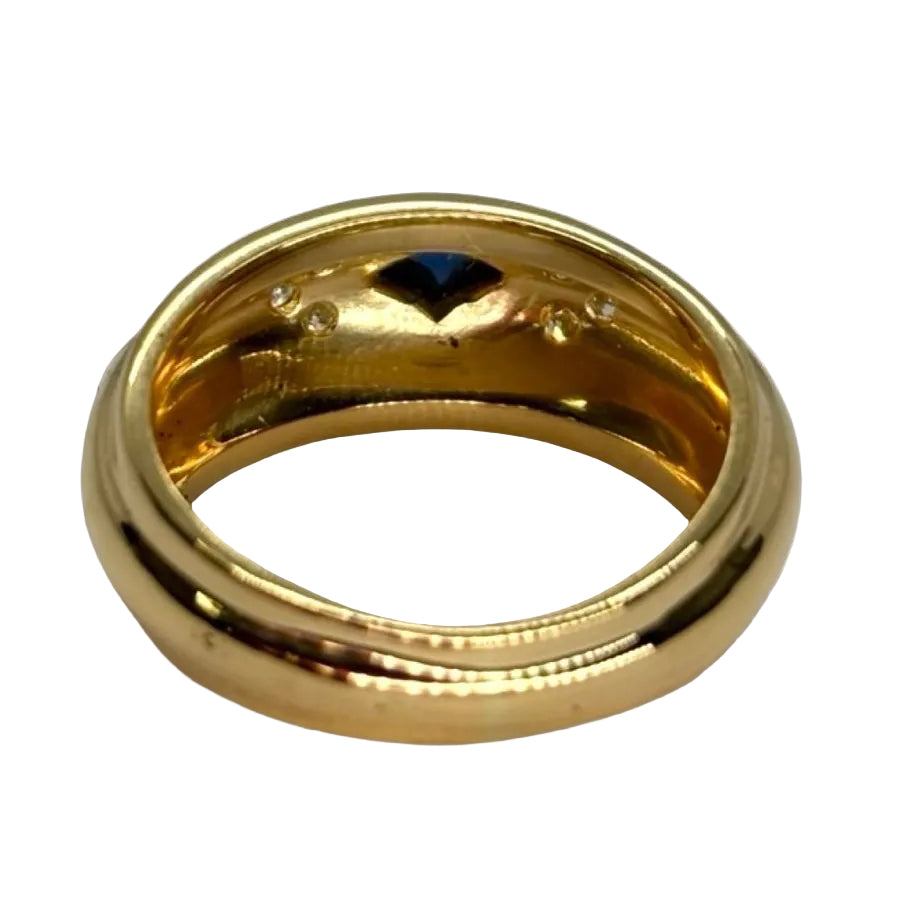 Bague CHAUMET Saphir cabochon en or jaune - Castafiore