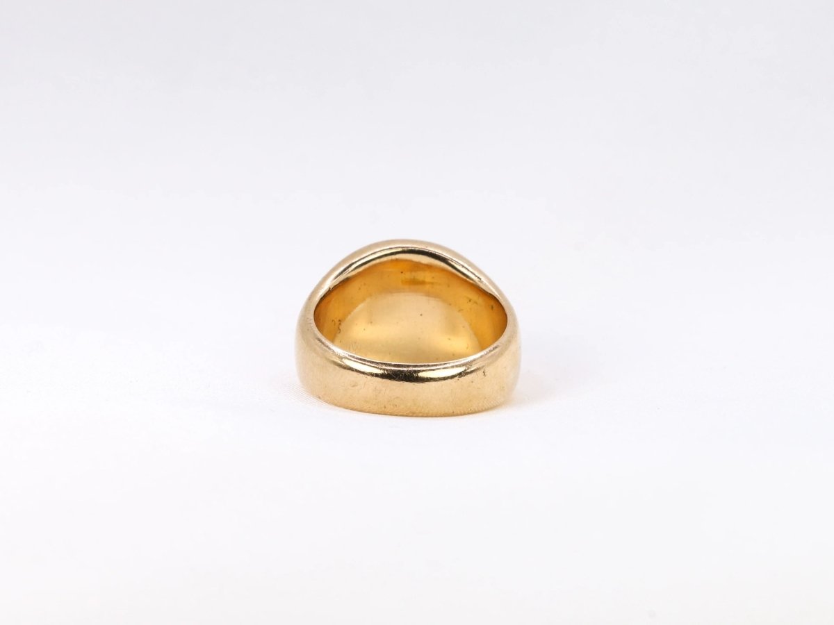 Bague chevalière ancienne en or et gravée aux armes du marquis d’Antin - Castafiore