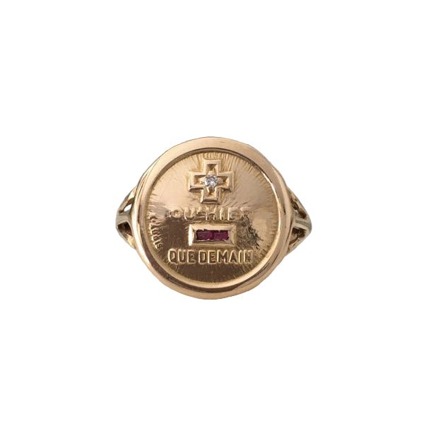 Bague Chevalière AUGIS en or jaune, rubis et diamant - Castafiore