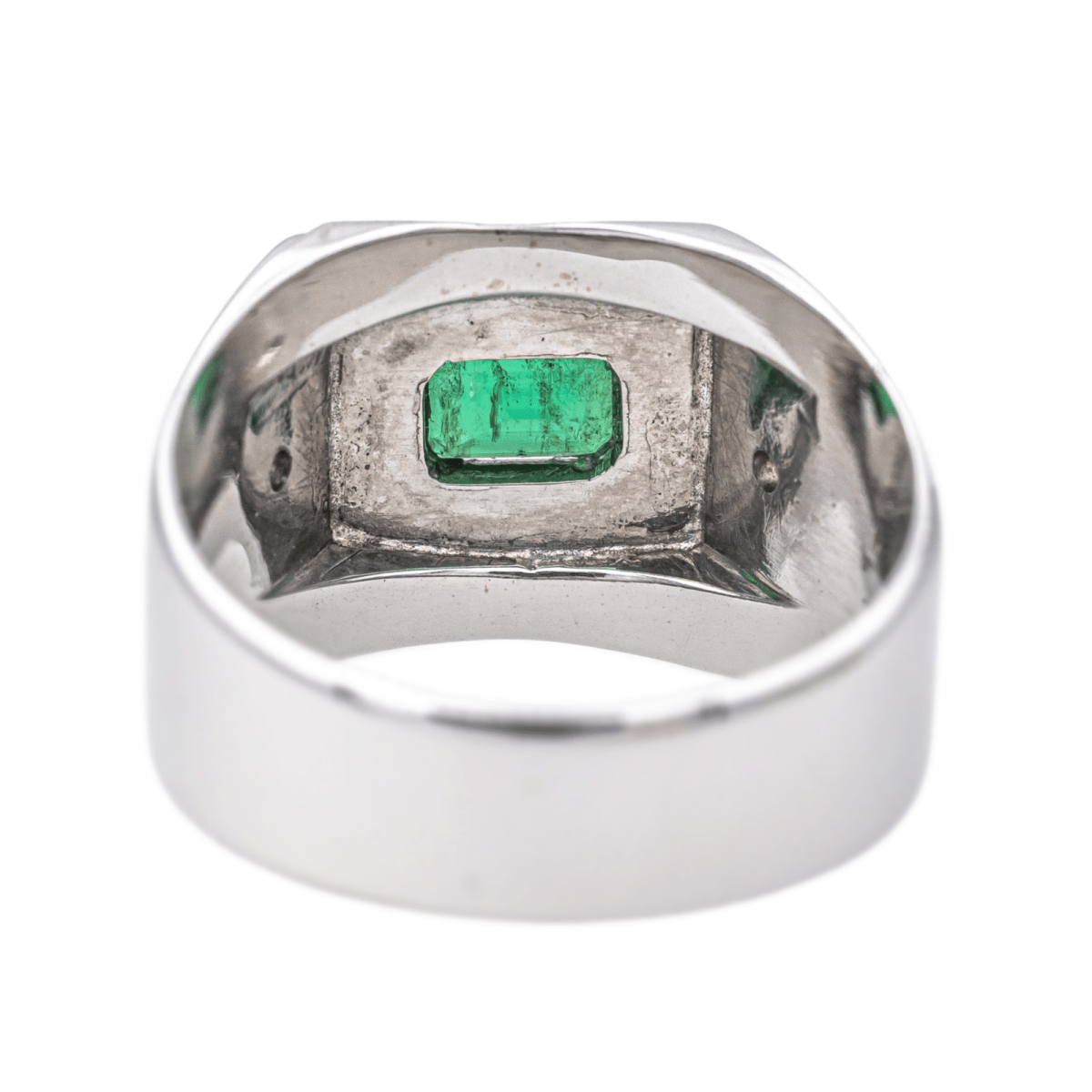 Bague Chevalière en or blanc, émeraude et diamants - Castafiore