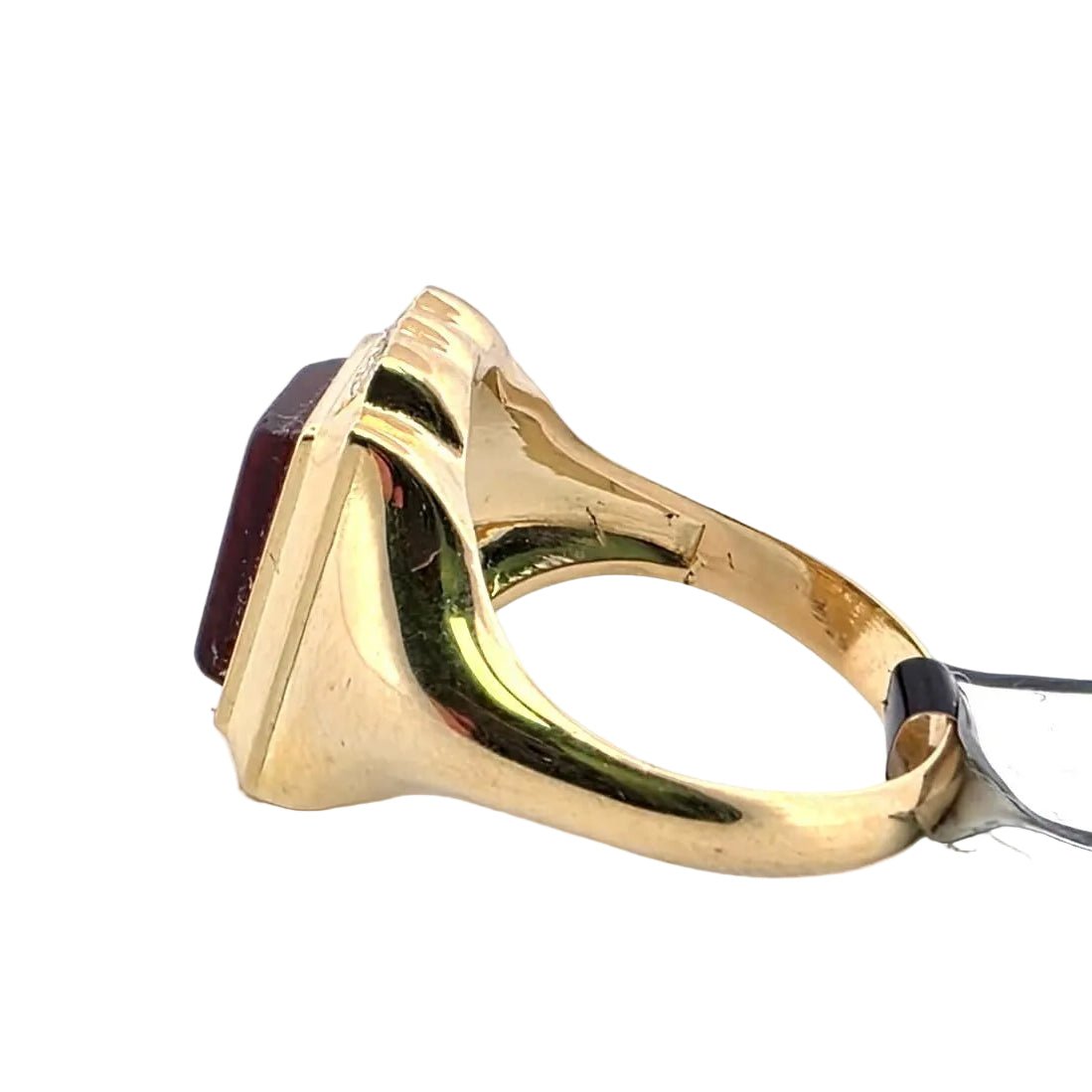Bague Chevalière en or jaune, cornaline et diamants - Castafiore