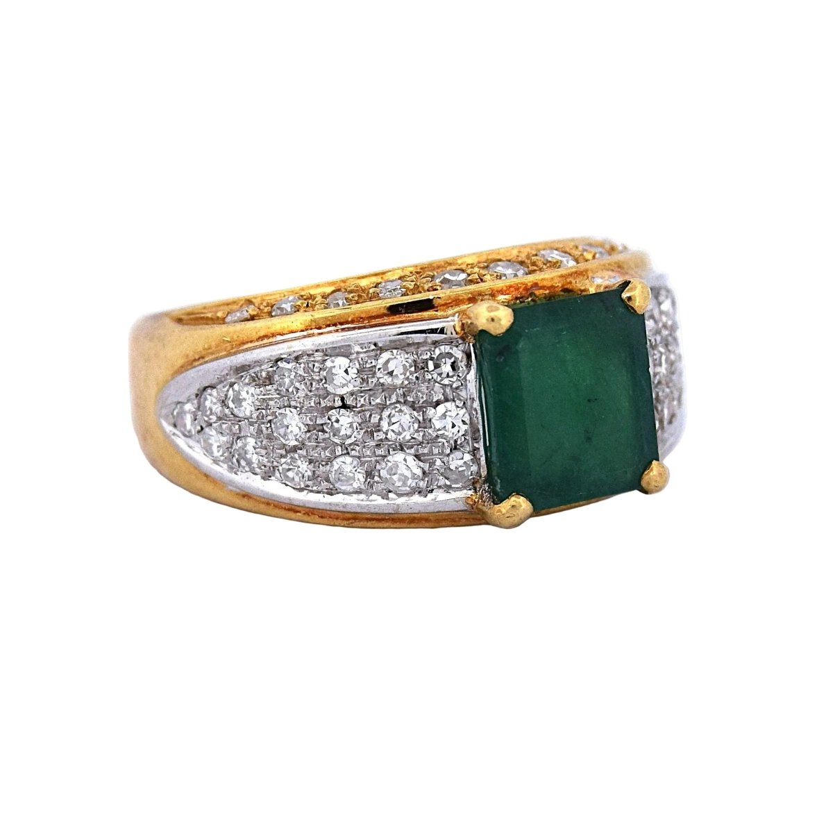 Bague Chevalière en or jaune, émeraude et diamants - Castafiore
