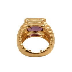 Bague Chevalière en or jaune et améthyste - Castafiore