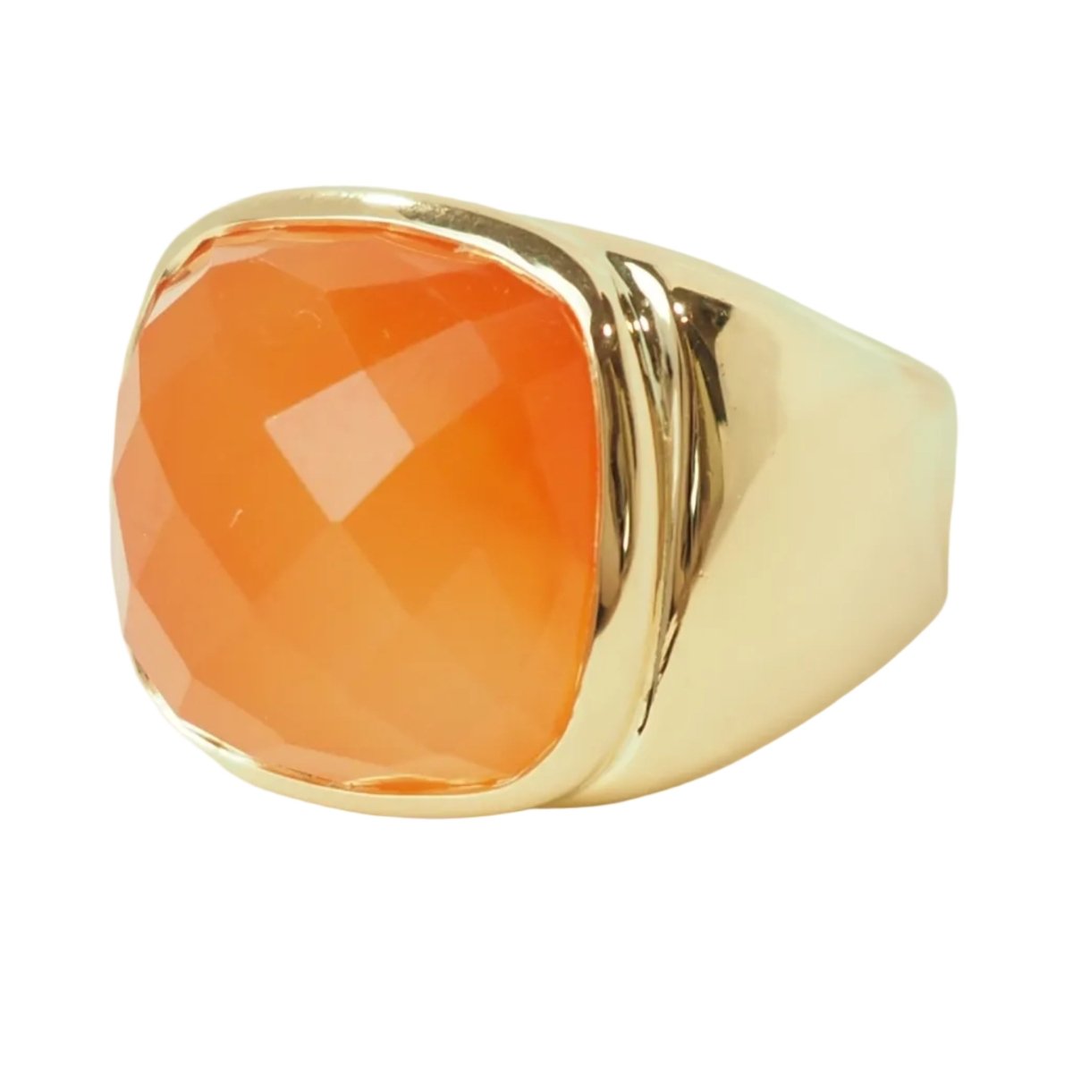 Bague Chevalière en or jaune et cornaline - Castafiore