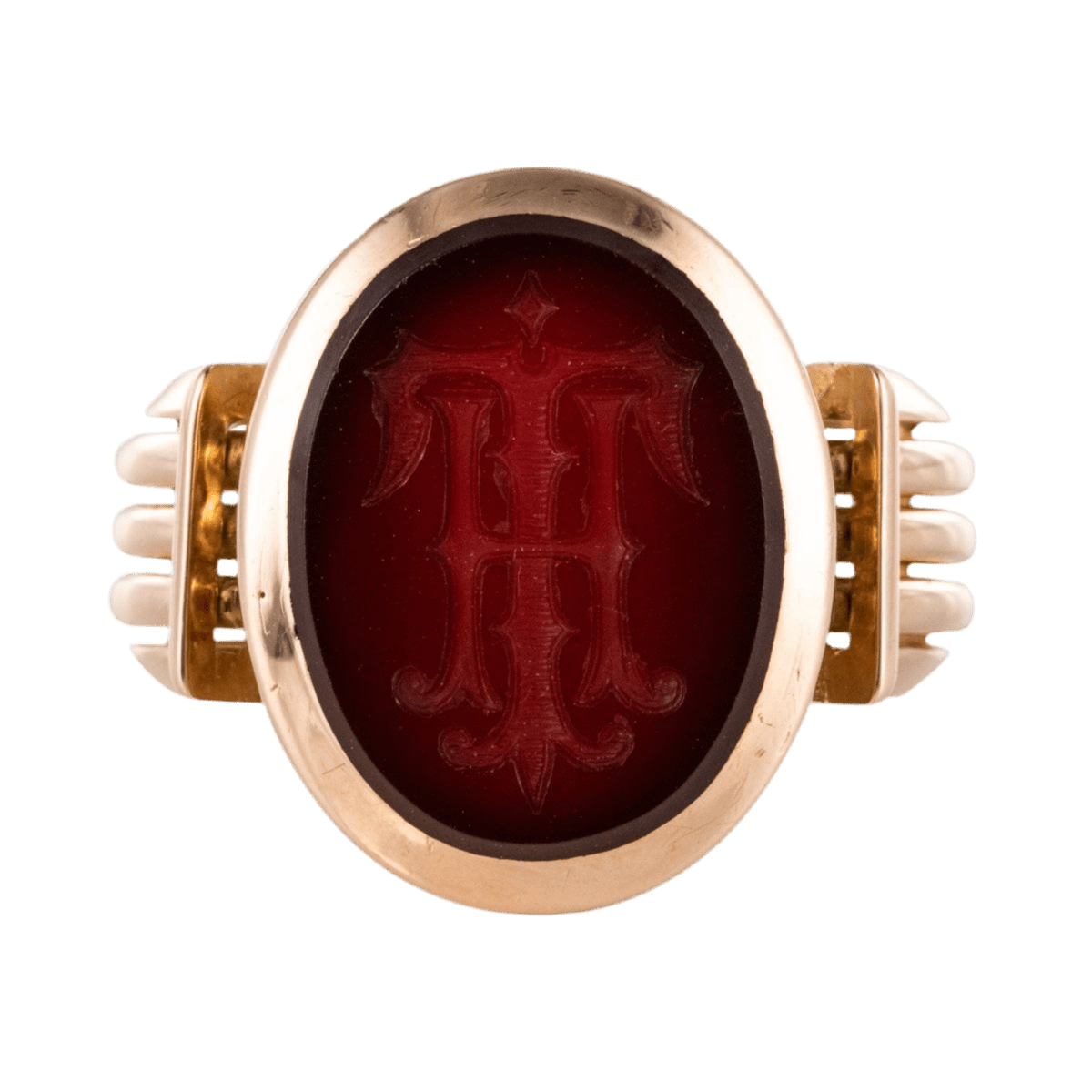Bague Chevalière en or jaune et cornaline - Castafiore