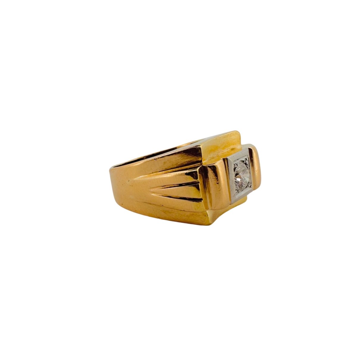 Bague Chevalière en or jaune et diamant - Castafiore