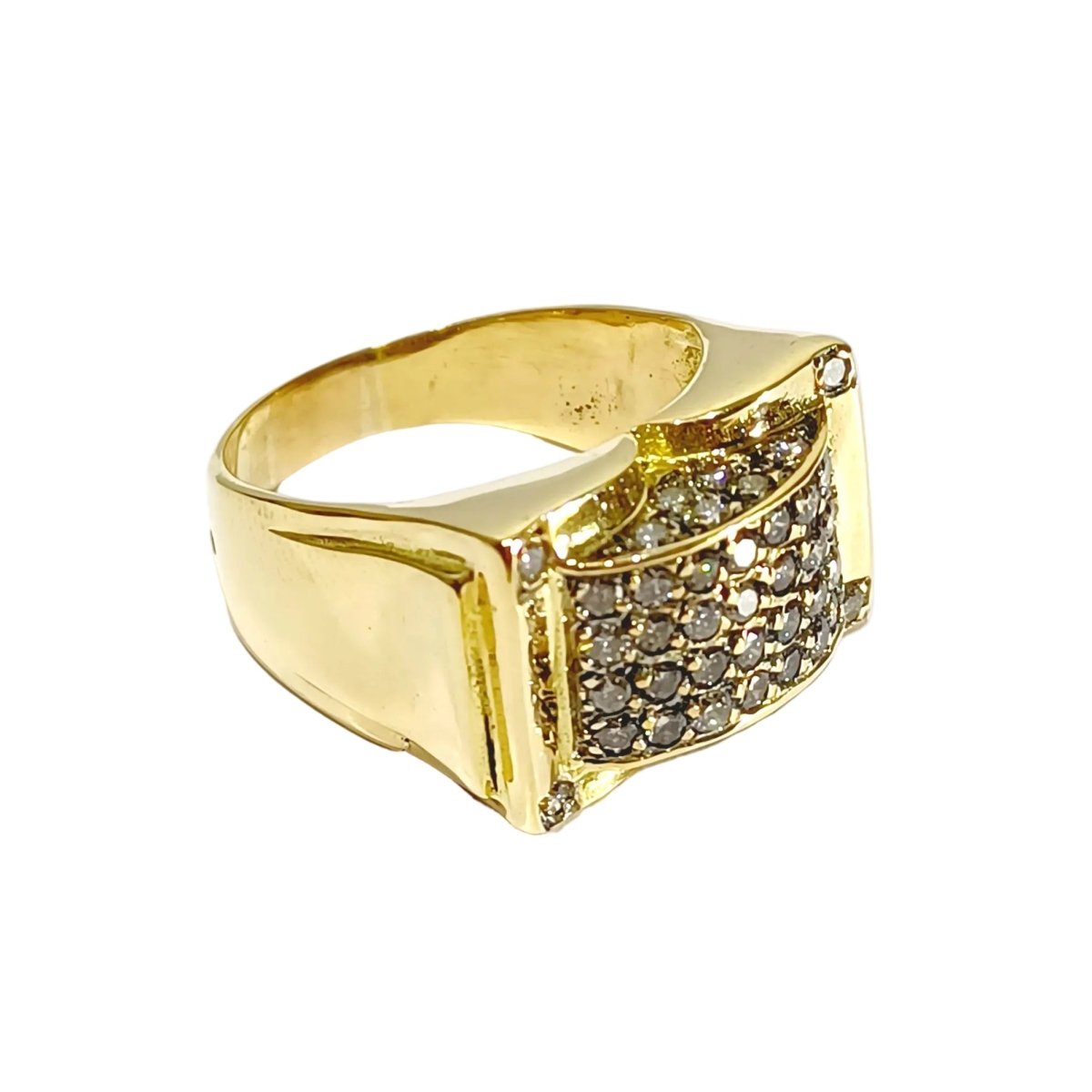 Bague Chevalière en or jaune et diamants - Castafiore