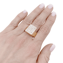 Bague Chevalière en or jaune et diamants - Castafiore