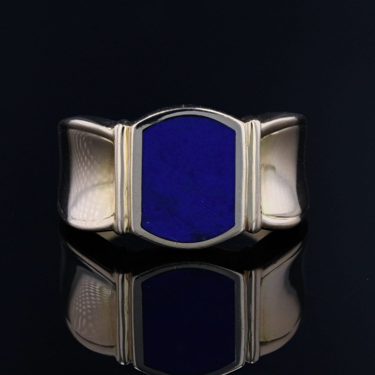 Bague chevalière en or jaune et lapis lazuli - Castafiore