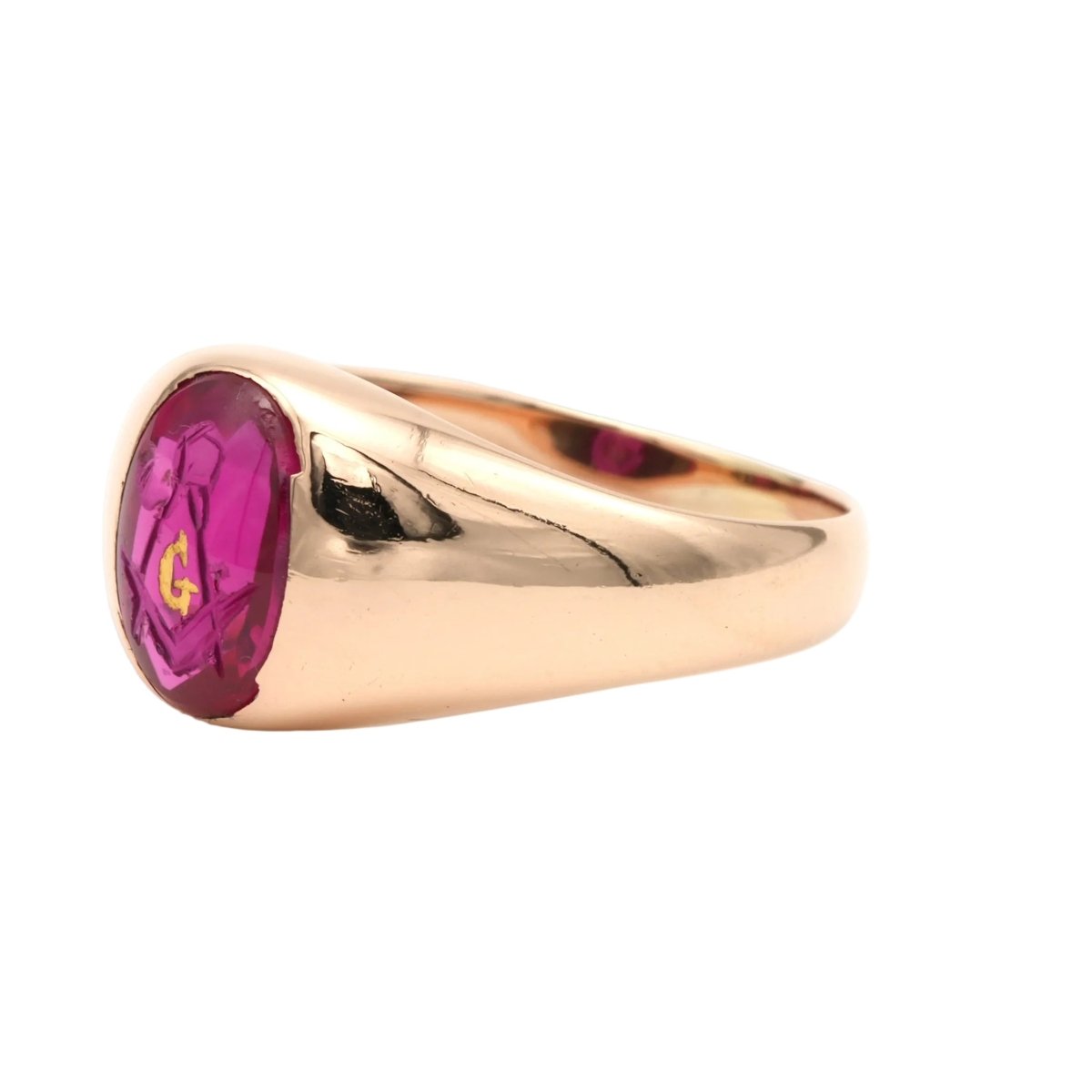 Bague Chevalière en or jaune et rubis - Castafiore