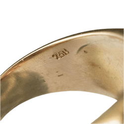 Bague Chevalière en or jaune, rubis et diamants - Castafiore