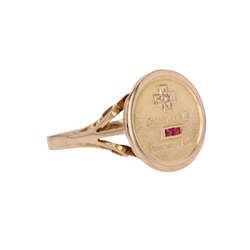 Bague Chevalière en or jaune, rubis et diamants - Castafiore